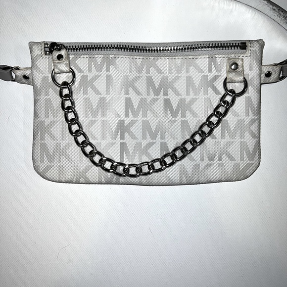 🟥SOLD🟥 - Picture 2 of 3